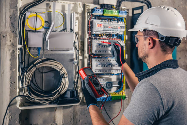 Best Affordable Emergency Electrician  in Frontenac, KS
